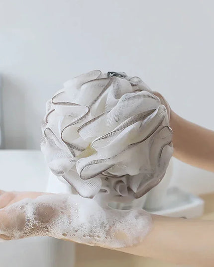 Large sized shower ball does not disperse, scrubbing, ultra soft skincare, foaming, lace bathroom shower, shower flower