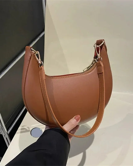 Shoulder Bags Women NEW Fashionable High-end Moon-shaped Baseball Bag Showing Luxury Women's Single Shoulder Bag