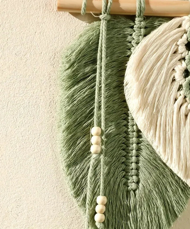 Small Macrame Wall Hanging Boho Woven Leaf Macrame Tapestry Wall Art for Bedroom Home Room Decor GIft for Women Girls