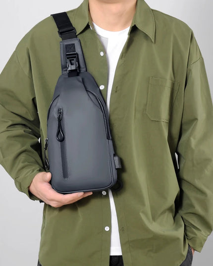 Multifunctional chest bag, men's cross bag with USB charging port and adjustable shoulder strap, suitable for daily commuting