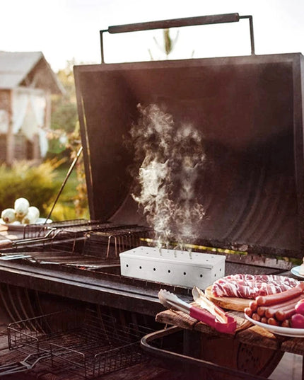 Stainless Steel Smoker Box for Wood Chips BBQ Grilling Apple Wood Chips Box on Gas Grill or Charcoal Grills Barbecue Accessories