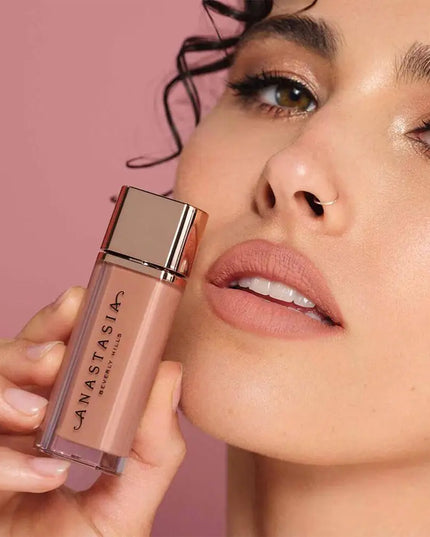 Natural Nude Matte Lip Glaze Long-Lasting Hydrating Without Drying Out 4 Colors Waterproof Lip Gloss For All Skin Tones