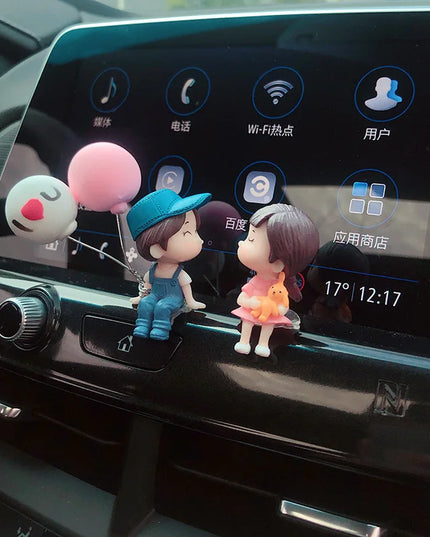 Cute Cartoon Couples Car Decoration Accessories Romantic Figurines Balloon Ornament Auto Interior Dashboard Accessories Gifts