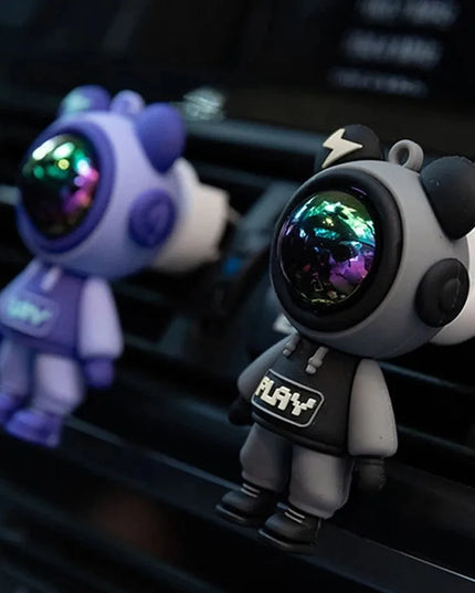 New Lightning Violent Bear Doll Outlet Perfume Clip Cartoon Astronaut Car Chain Couple Bag Pendant Creative Auto Accessories