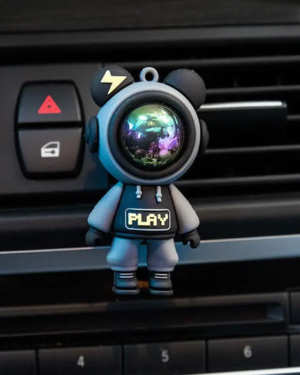 New Lightning Violent Bear Doll Outlet Perfume Clip Cartoon Astronaut Car Chain Couple Bag Pendant Creative Auto Accessories
