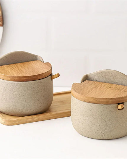 Japanese Style Ceramic Seasoning Jar Bamboo lid Spice jar With Spoon Kitchen Sugar Salt Spices Storage Box Household Container