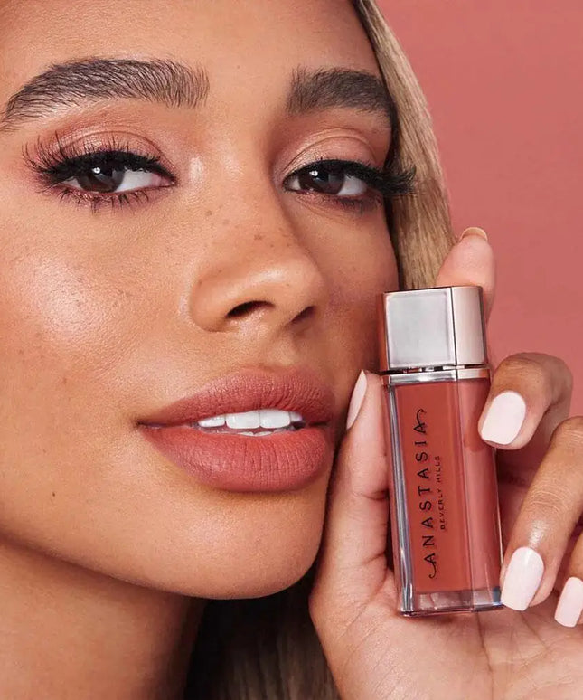 Natural Nude Matte Lip Glaze Long-Lasting Hydrating Without Drying Out 4 Colors Waterproof Lip Gloss For All Skin Tones