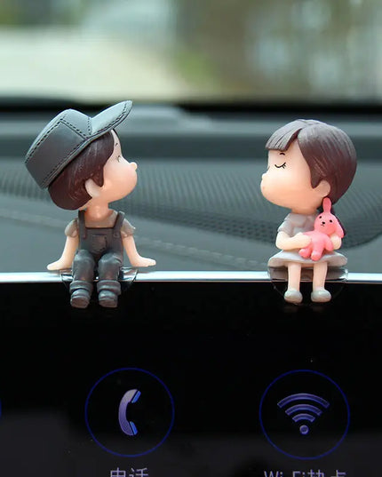 Cute Cartoon Couples Car Decoration Accessories Romantic Figurines Balloon Ornament Auto Interior Dashboard Accessories Gifts