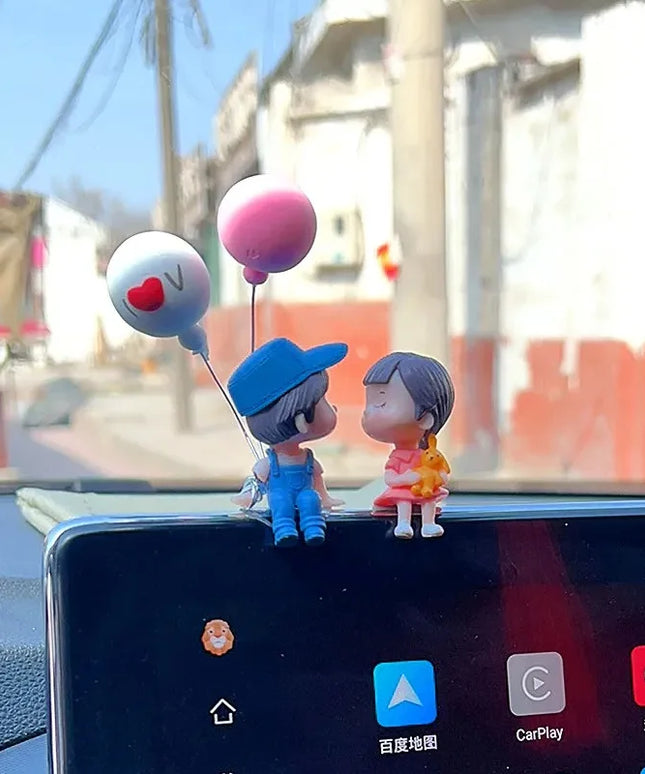 Cute Cartoon Couples Car Decoration Accessories Romantic Figurines Balloon Ornament Auto Interior Dashboard Accessories Gifts