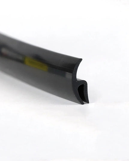 1.7m Car Wiper Front Windshield Panel Moulding Seal Strip for Honda Audi Benz Buick VW Skoda Mazda Ford Toyota BMW E46 E39 M5 X6